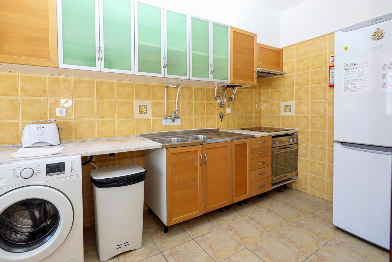 A72 - Colas Place In Lagos Exterior foto